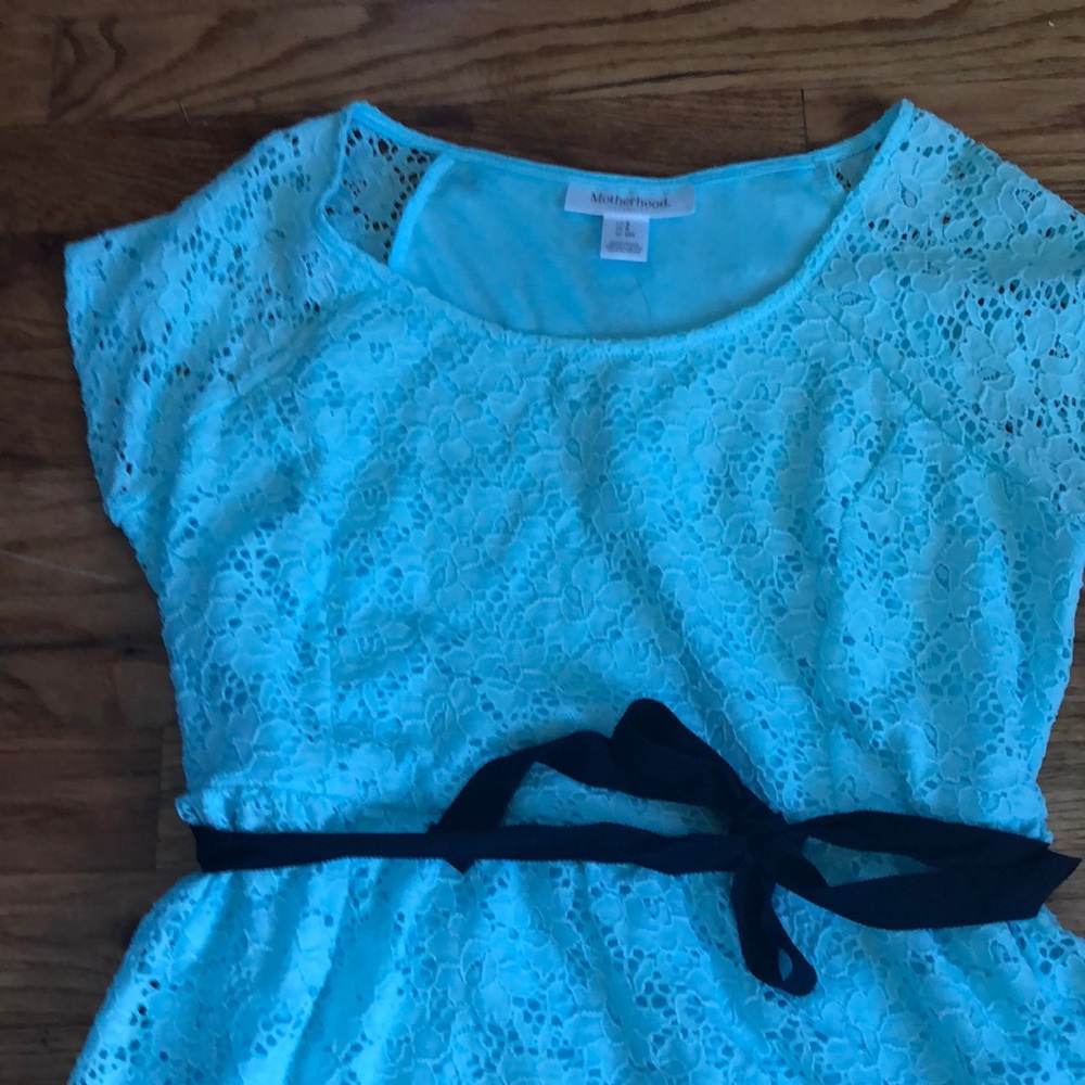Motherhood maternity lace top
